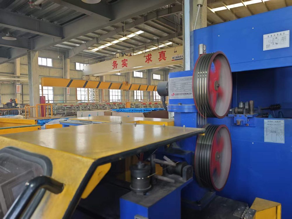 YIBO workshop and equipment 1